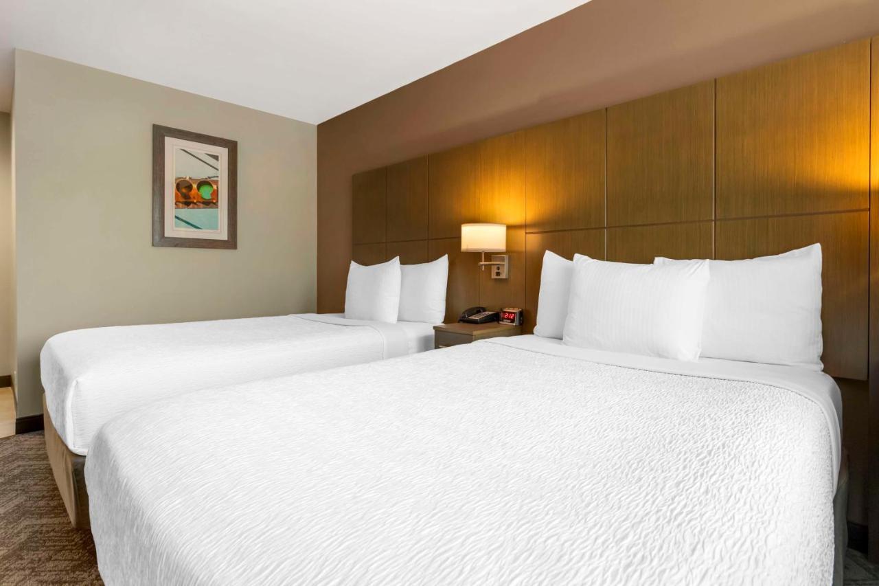Best Western Brooklyn-Coney Island Inn New York Exterior photo